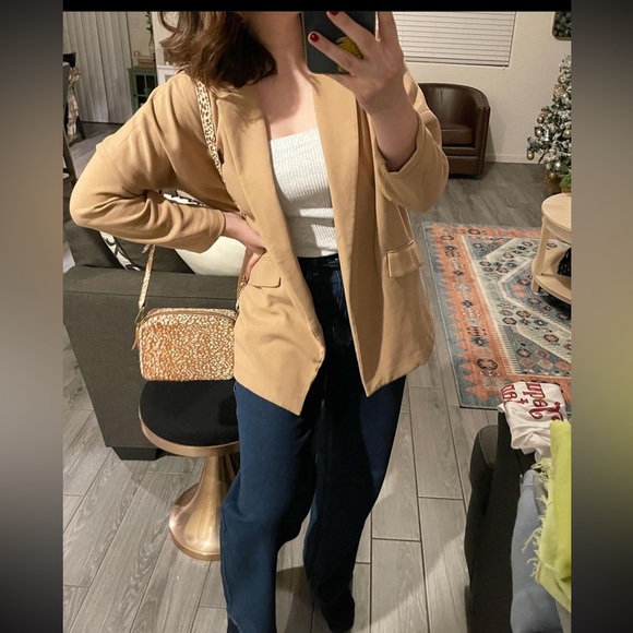 Meet your Posher, Ale - Picture 2 of 16